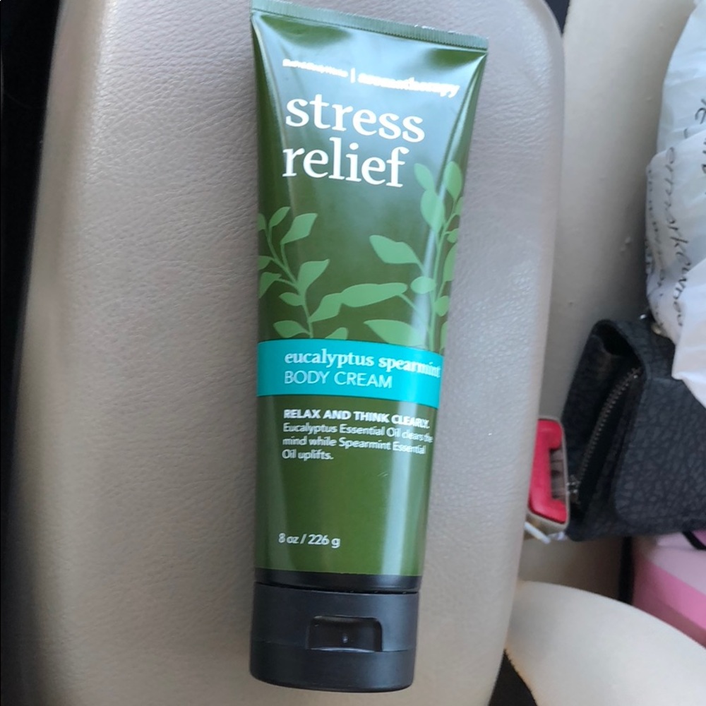 BBW Stress Relief Body Cream + Travel Size Bonus